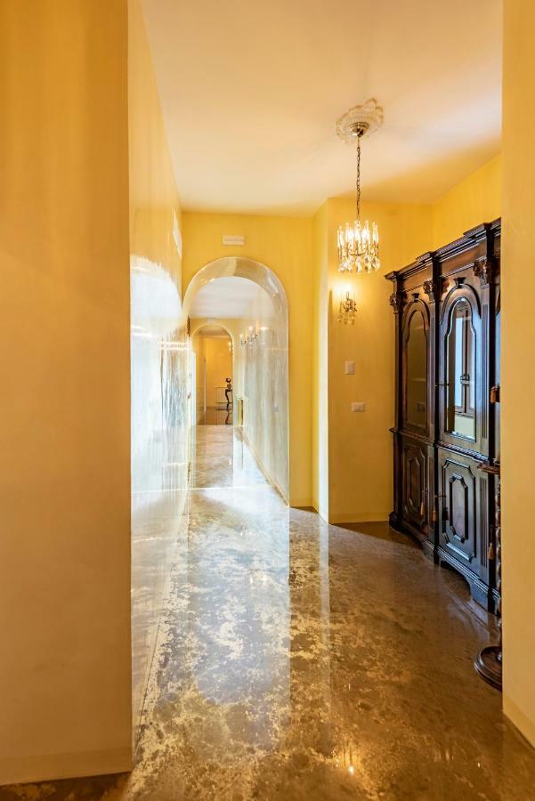 Elegant Historic Large House On Lake Como Apartment Gravedona Exterior photo